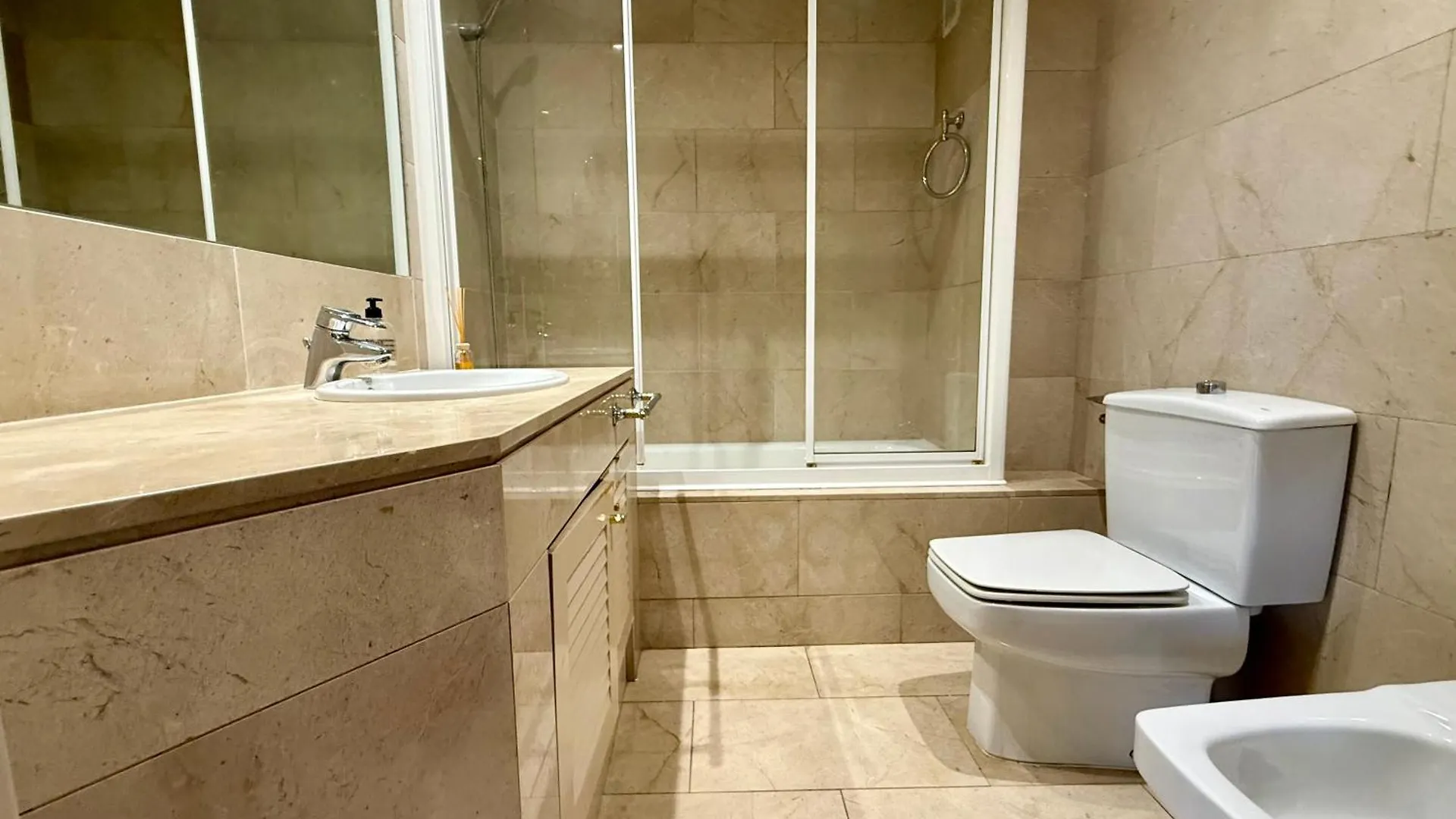 Passeig de Gràcia by Enjoybcn Apartamento Barcelona